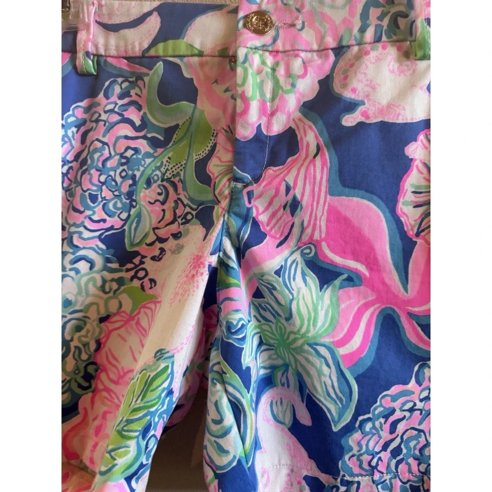 Lilly Pulitzer Jayne Stretch Shorts Size 12 Vibrant Floral Print Pockets Preppy